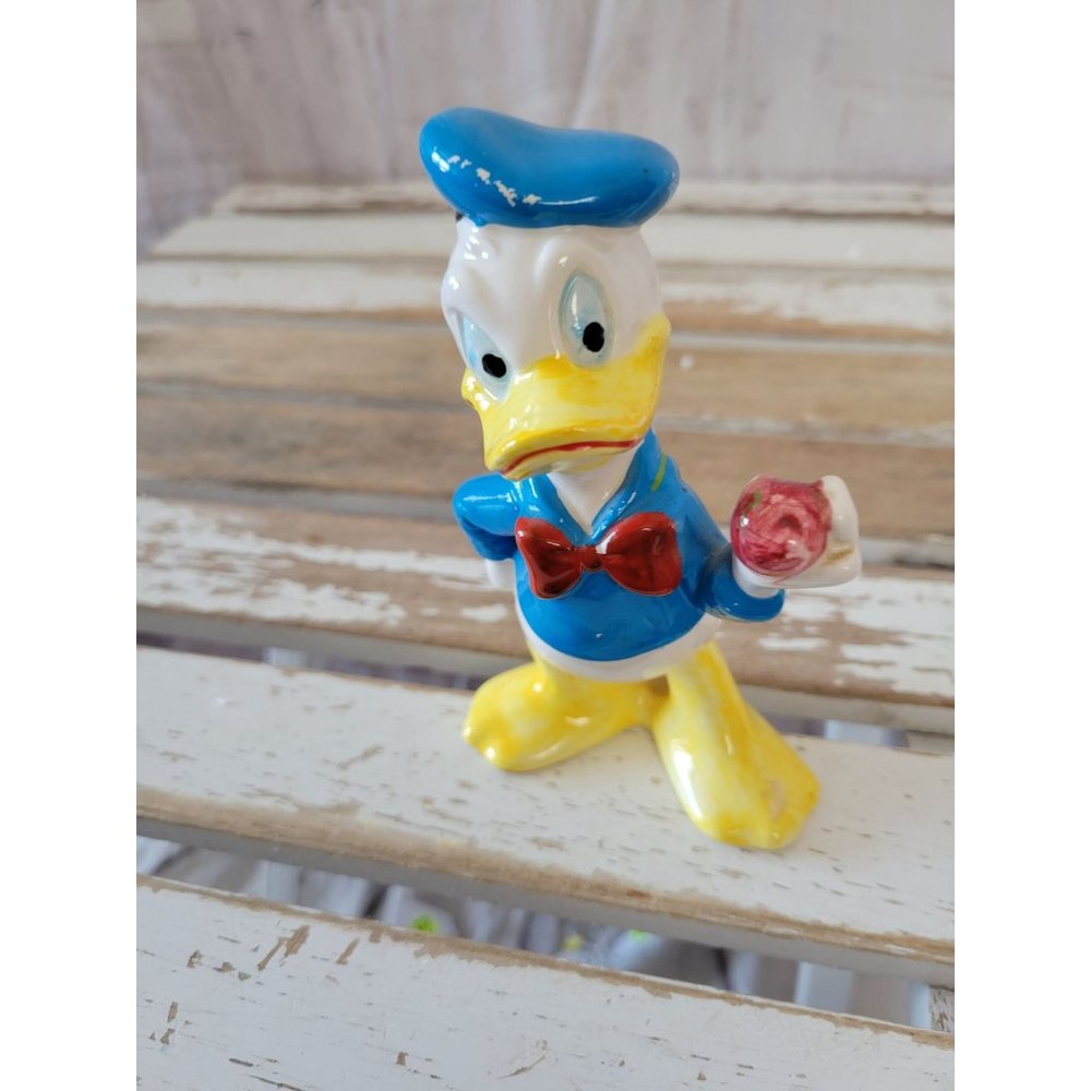 Vintage ceramic Donald duck ball figurine Japan